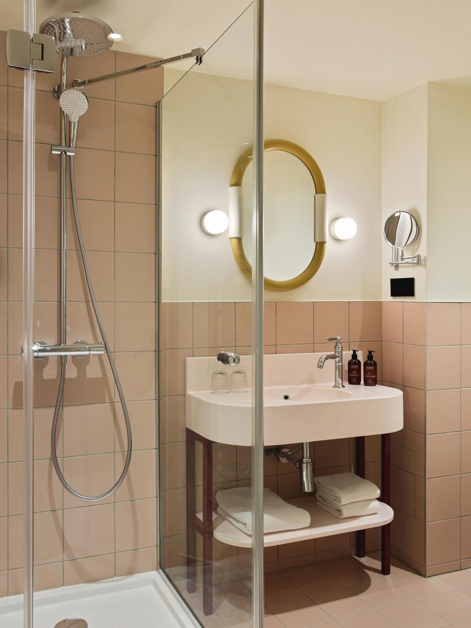 Hotel Mercedes Paris Ngoại thất bức ảnh